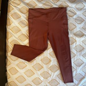 Fabletics Cross-over 7/8 leggings